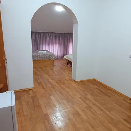 Daniel * Mukatjevo